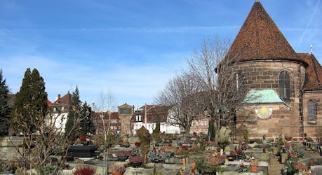 Visita guidata al cimitero di Johannis e ai giardini delle Esperidi di Norimberga